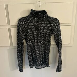 Under Armour fleece lined quarter zip